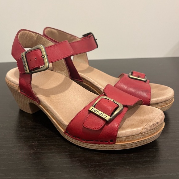 Dansko Shoes - Dansko Women's Trinity Sandal Cayenne Red Comfort Size EU 38/ US 7.5-8